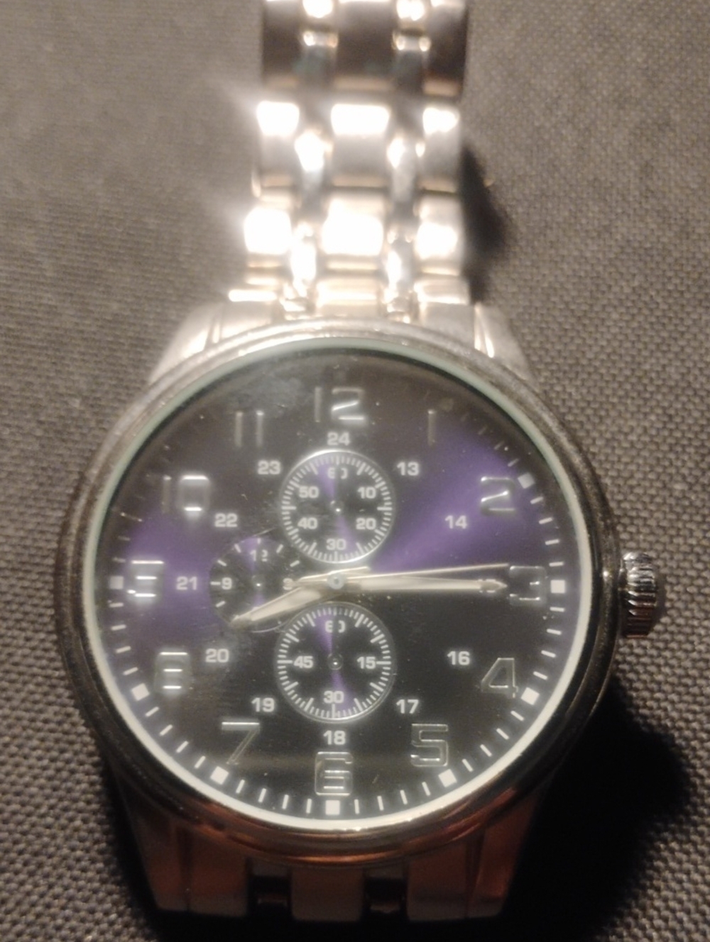 Men's Reilic Fossil Silver Stainless Steel Chronograph Watch with Black Dial
